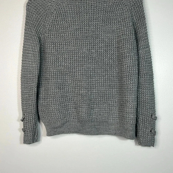 It's Our Time Lace-Up V-Neck Knit Sweater with Lace Sleeve Detailing - XS - EUC - Picture 9 of 9